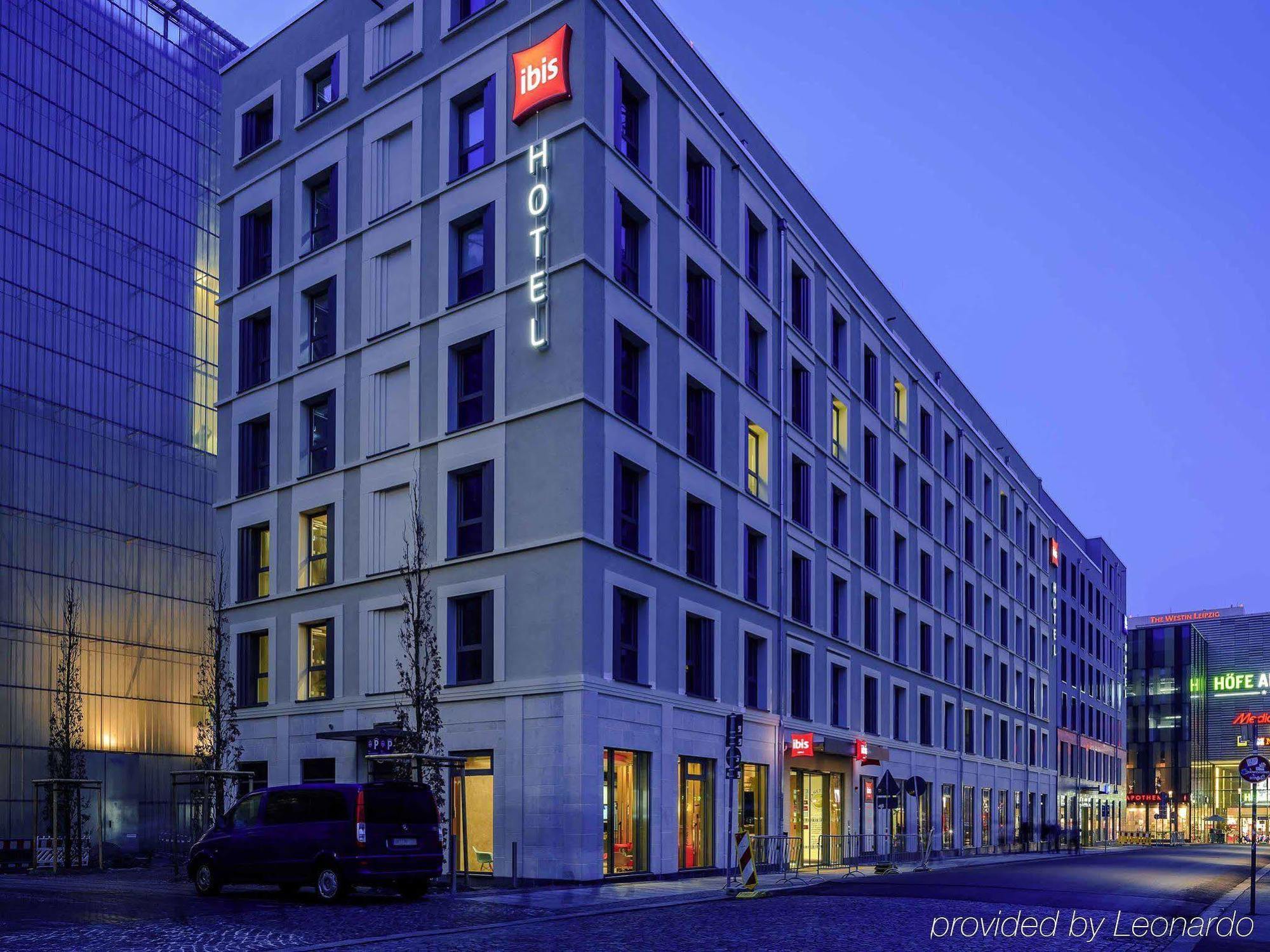 Meininger Hotel Leipzig Hauptbahnhof Exteriör bild