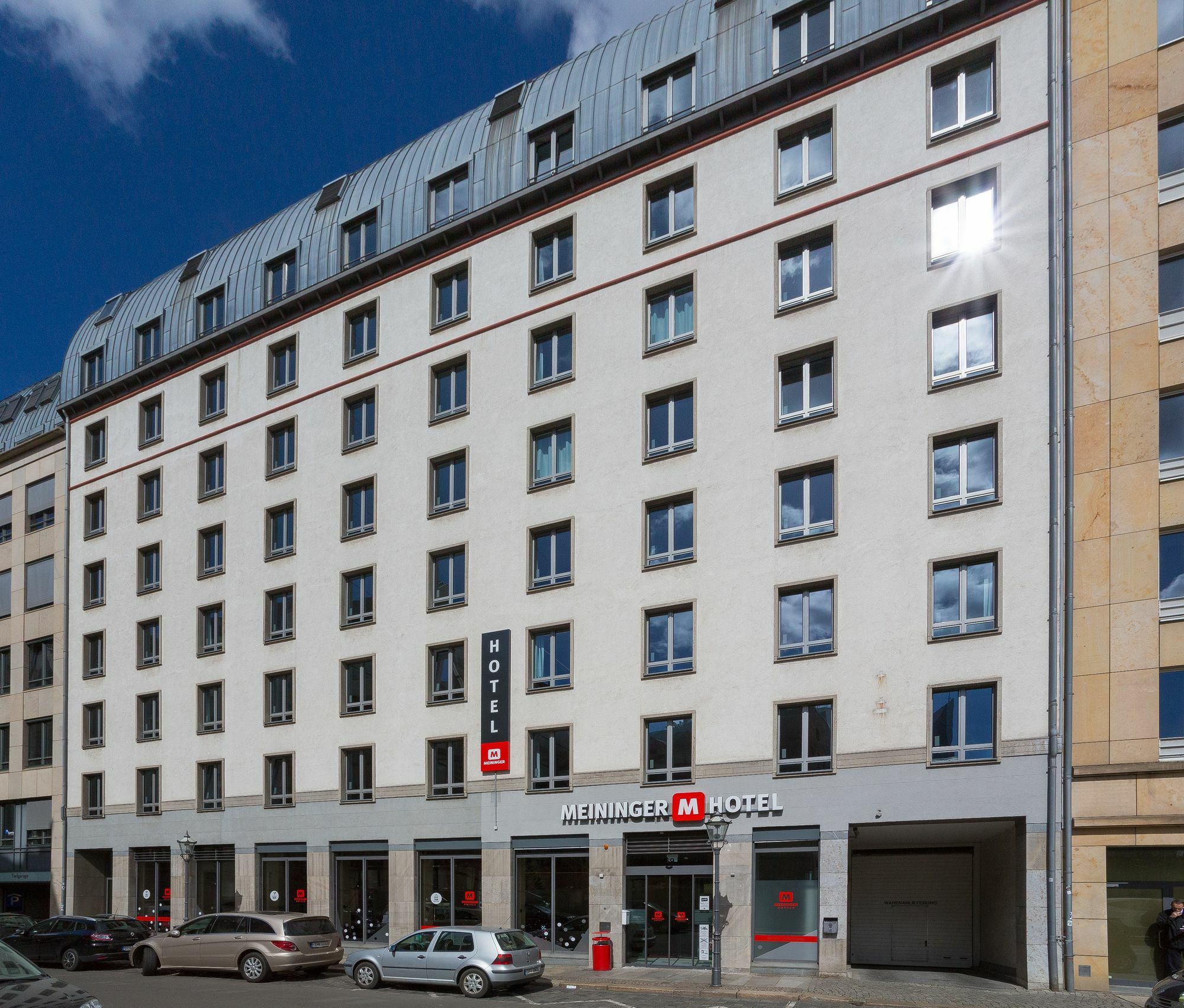 Meininger Hotel Leipzig Hauptbahnhof Exteriör bild